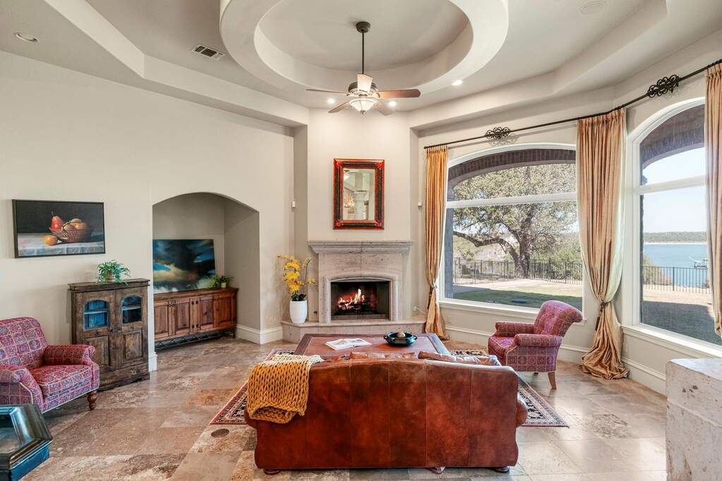 4 Bedroom Single Family Home/House's Image 17
