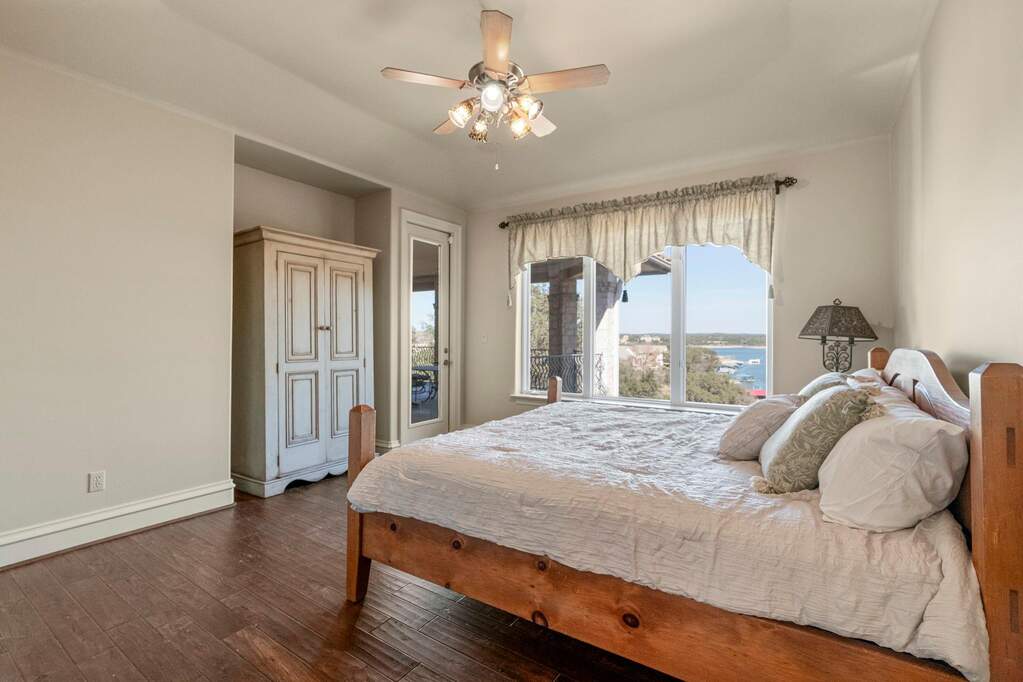 4 Bedroom Single Family Home/House's Image 31