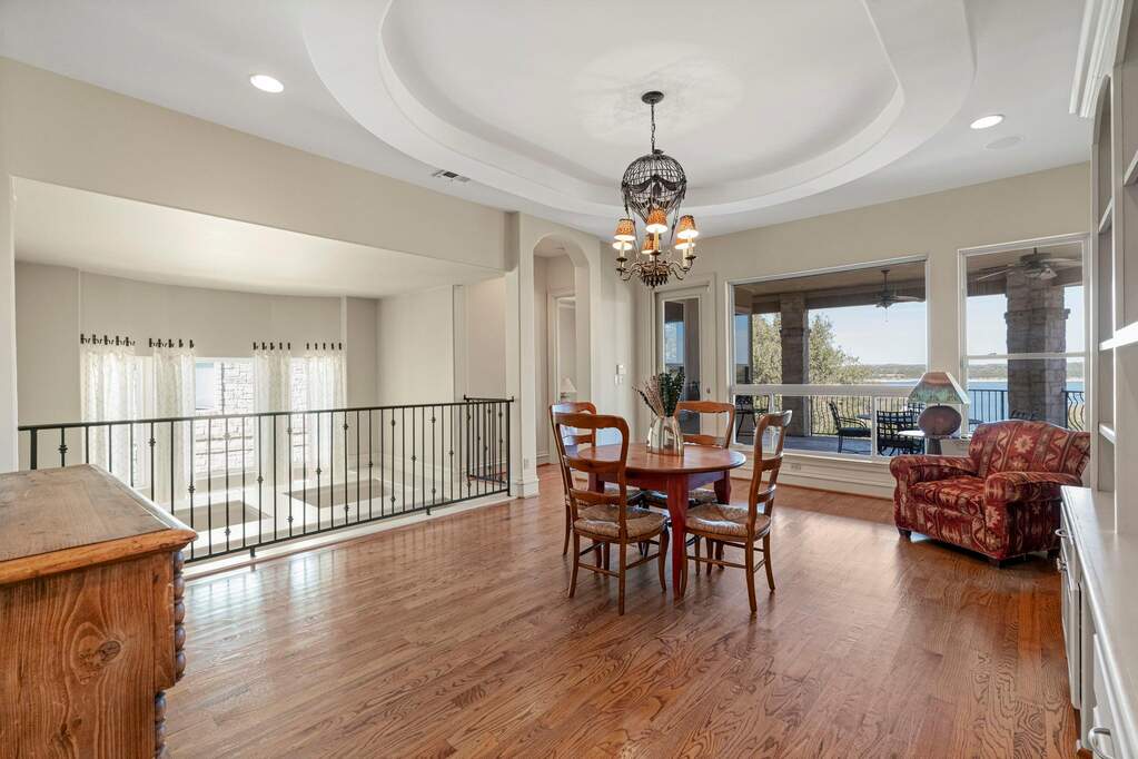 4 Bedroom Single Family Home/House's Image 32