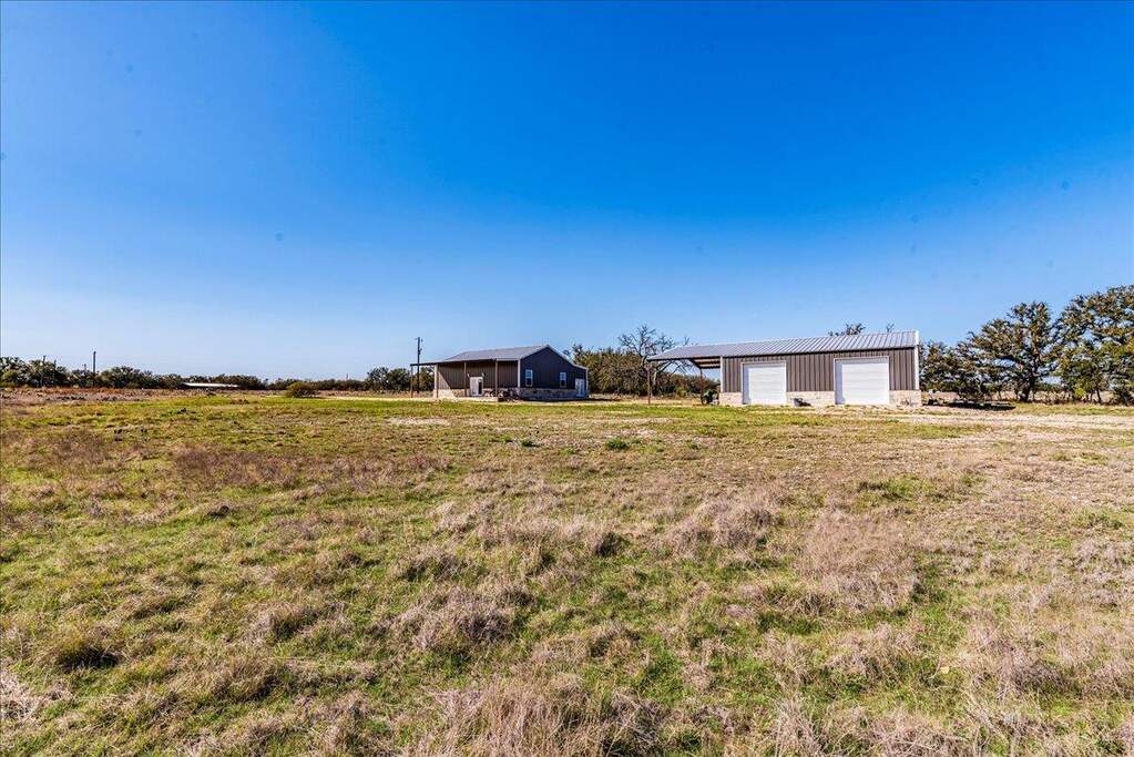 2 Bedroom Single Family Home/House's Image 10