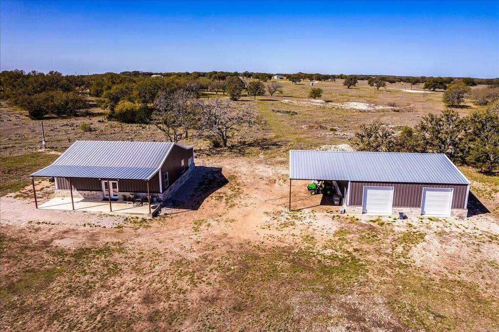 2 Bedroom Single Family Home/House's Image 12