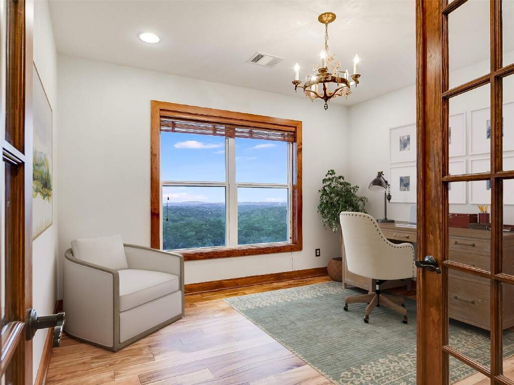 3 Bedroom Single Family Home/House's Image 15