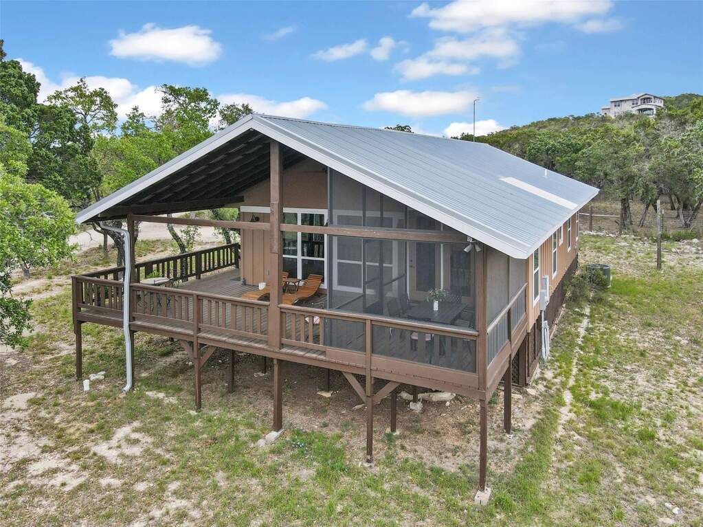 3 Bedroom Single Family Home/House's Image 22