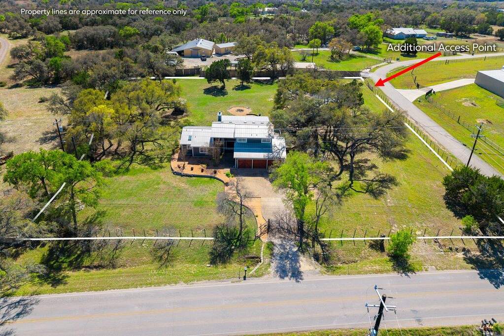 5 Bedroom Single Family Home/House's Image 31