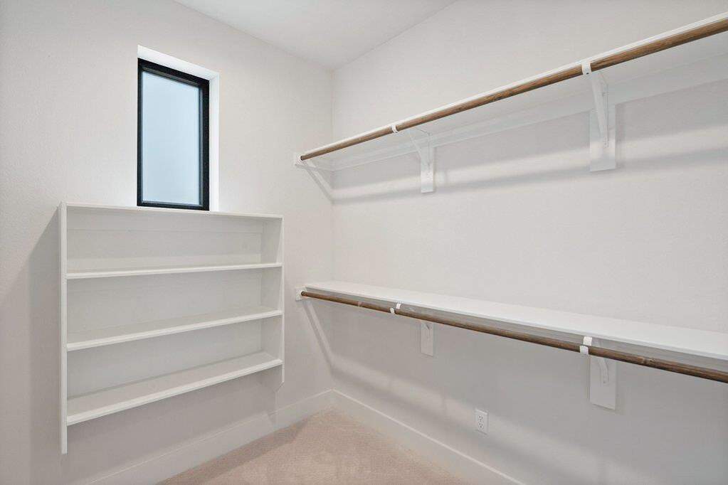 4 Bedroom Single Family Home/House's Image 13
