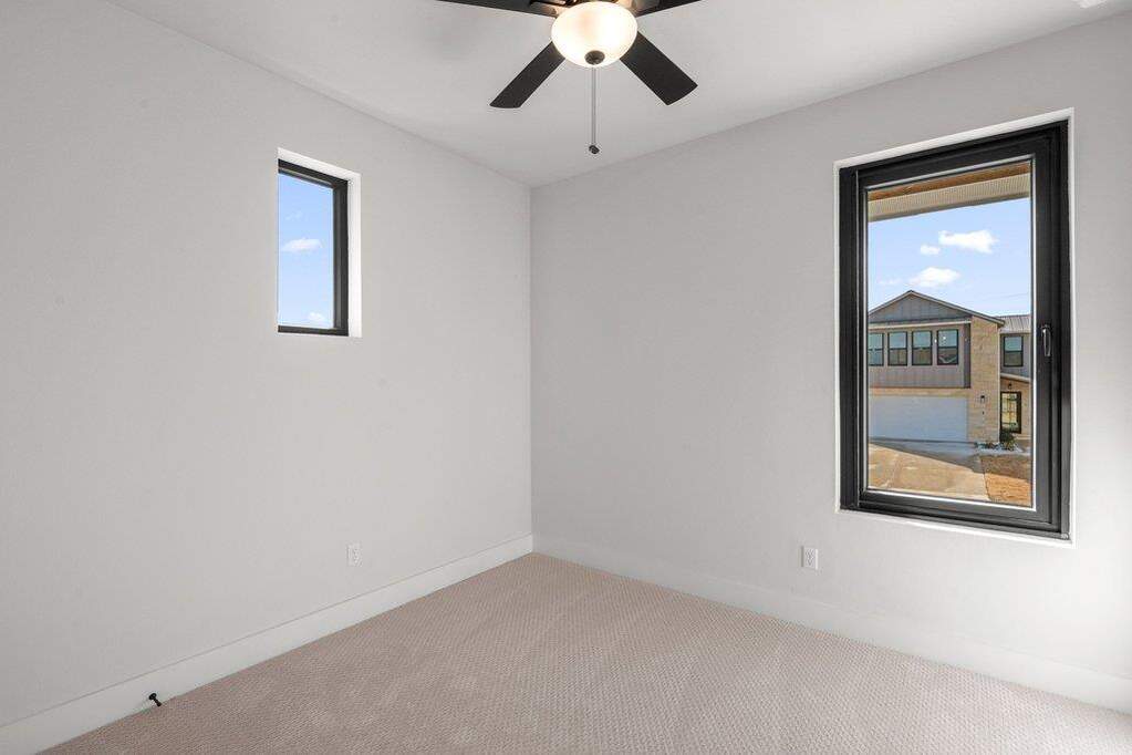 4 Bedroom Single Family Home/House's Image 18
