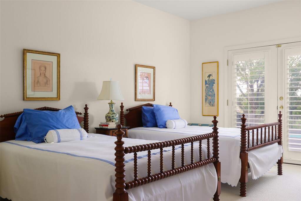 4 Bedroom Single Family Home/House's Image 35