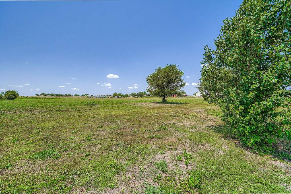 Land/Vacant Land's Image 25