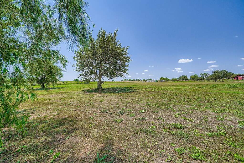 Land/Vacant Land's Image 4