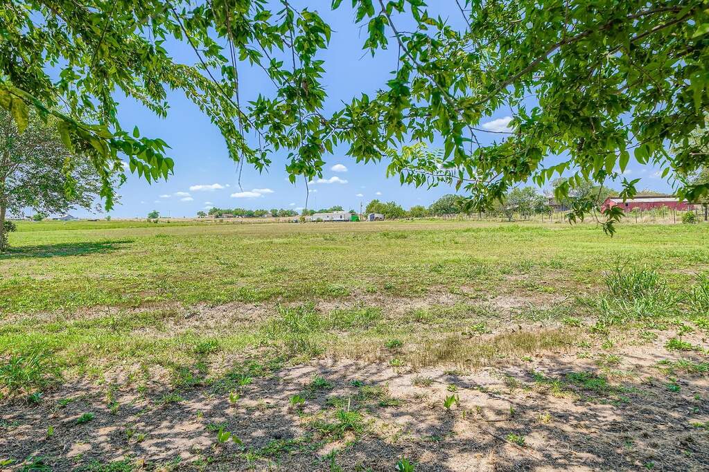 Land/Vacant Land's Image 5