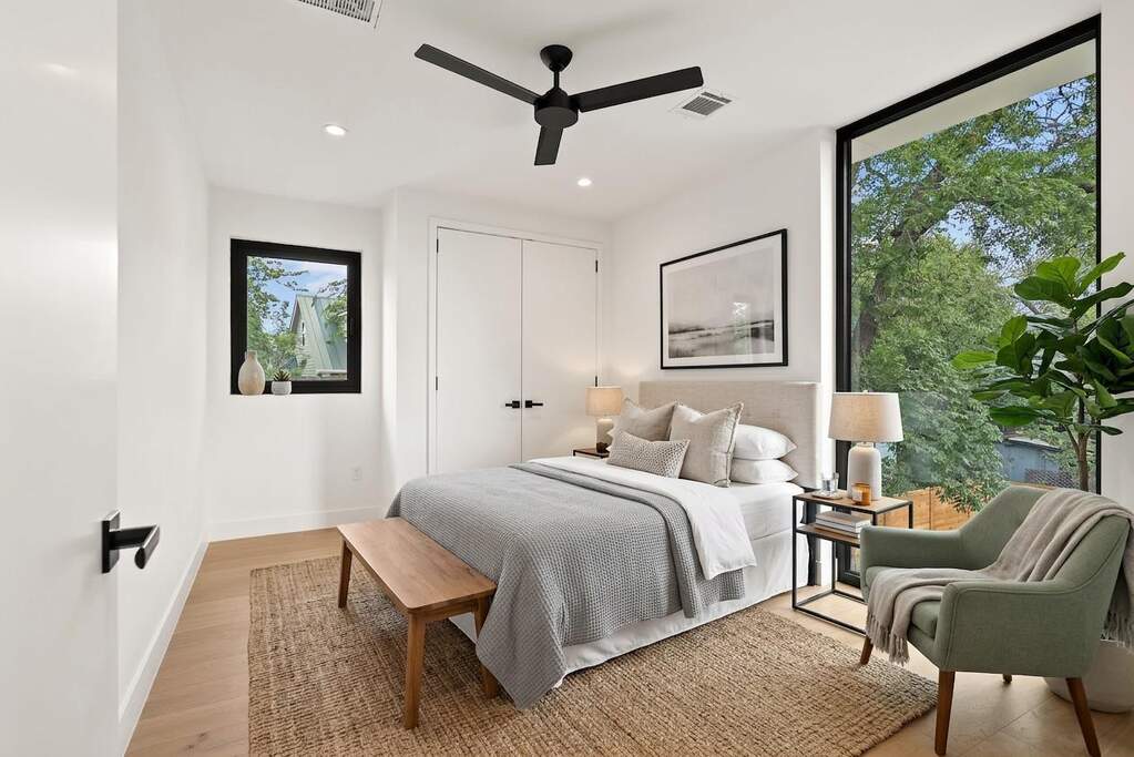 4 Bedroom Single Family Home/House's Image 22