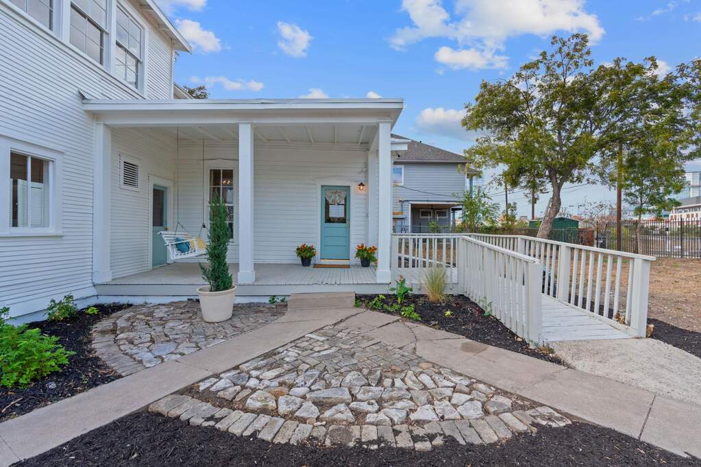 3 Bedroom Single Family Home/House's Image 24