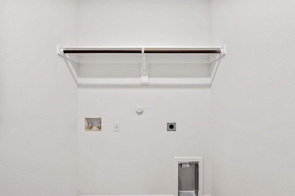 3 Bedroom Single Family Home/House's Image 16