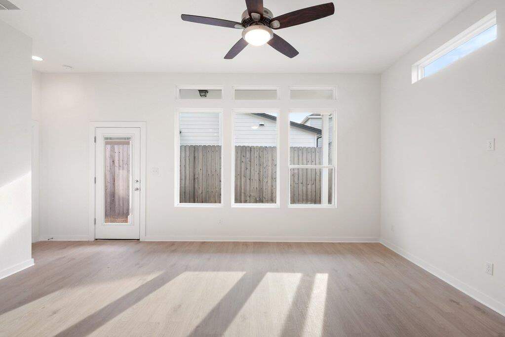 3 Bedroom Single Family Home/House's Image 3