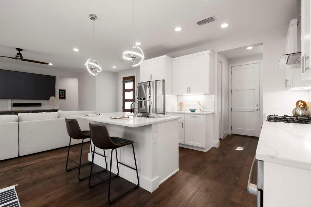 4 Bedroom Single Family Home/House's Image 11