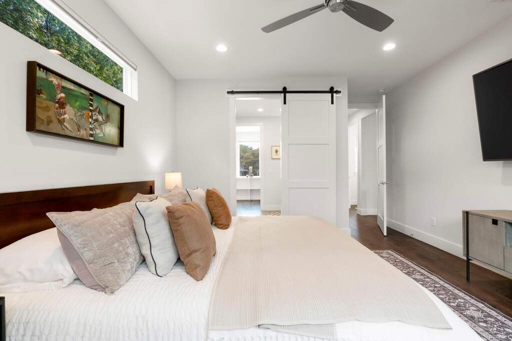 4 Bedroom Single Family Home/House's Image 16