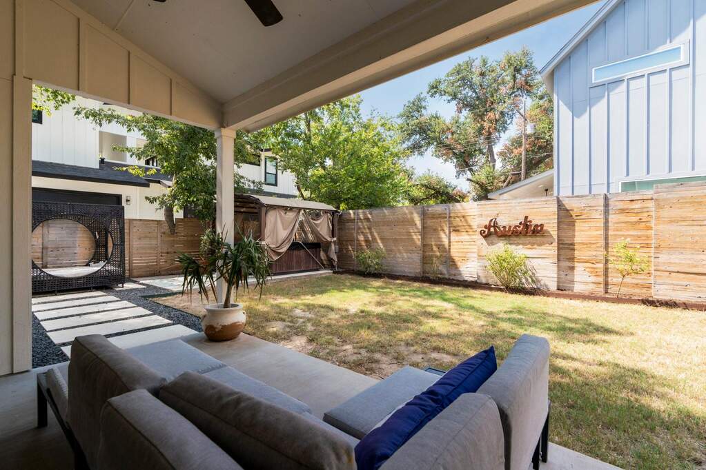 4 Bedroom Single Family Home/House's Image 33