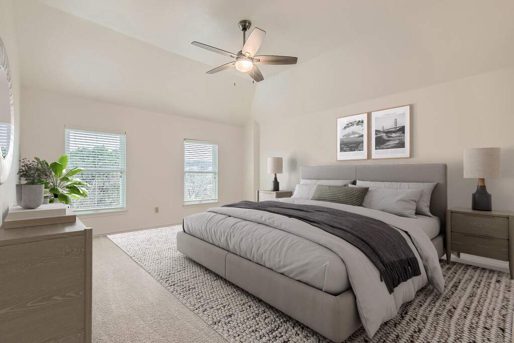 4 Bedroom Single Family Home/House's Image 9