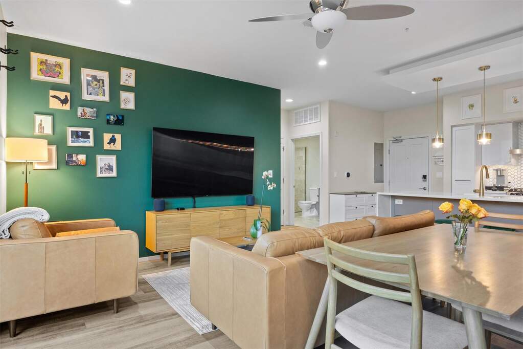 2 Bedroom Apartment/Flat's Image 7