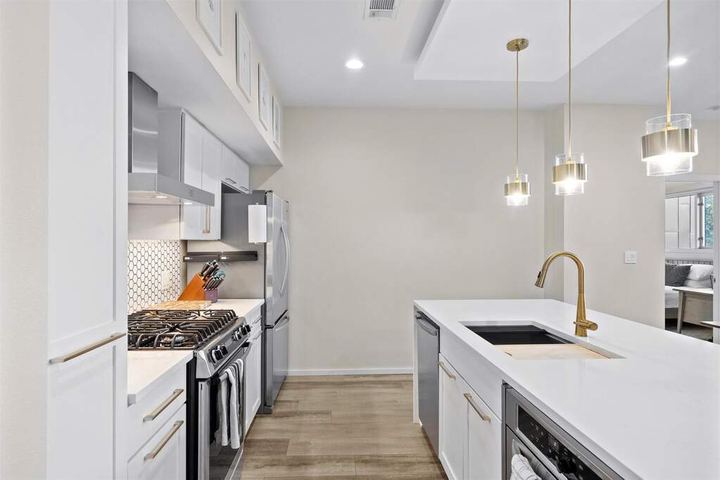 2 Bedroom Apartment/Flat's Image 4