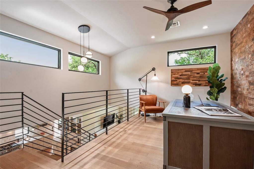 4 Bedroom Single Family Home/House's Image 13
