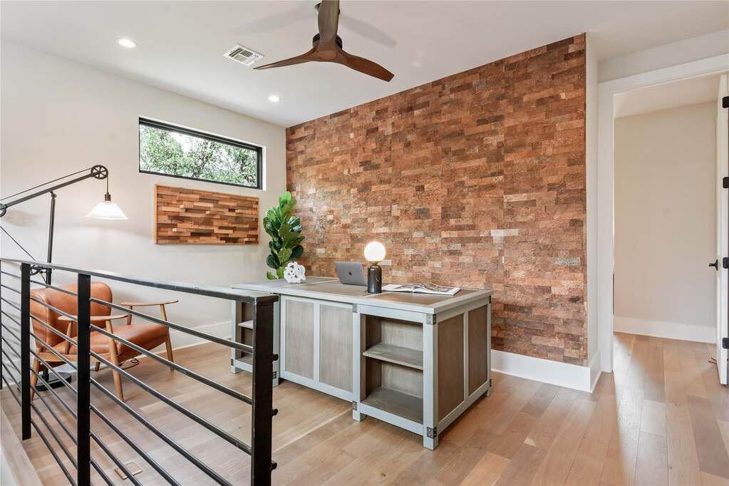4 Bedroom Single Family Home/House's Image 14