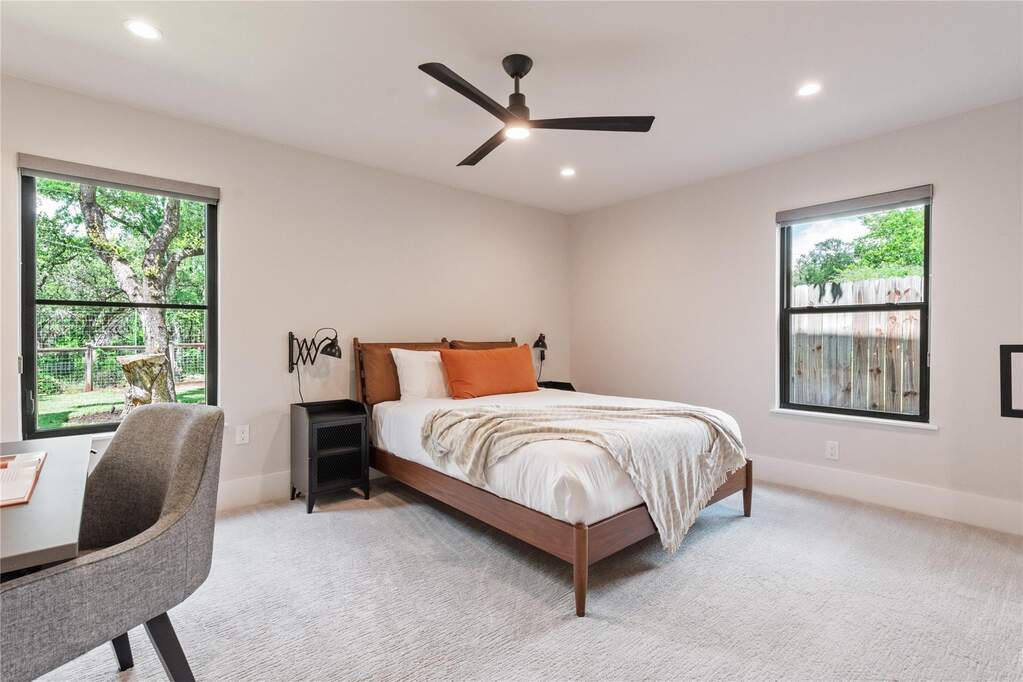 4 Bedroom Single Family Home/House's Image 23