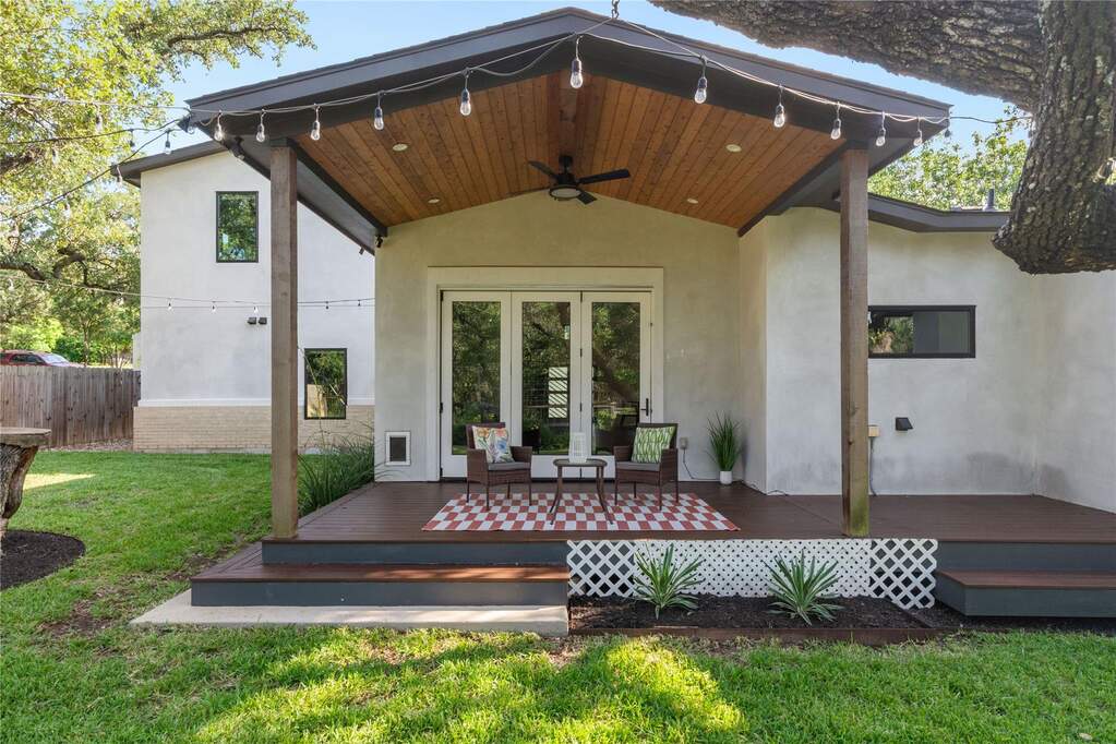 4 Bedroom Single Family Home/House's Image 34