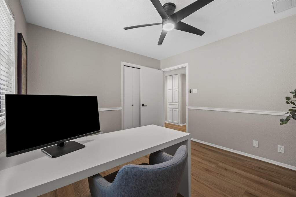4 Bedroom Single Family Home/House's Image 22