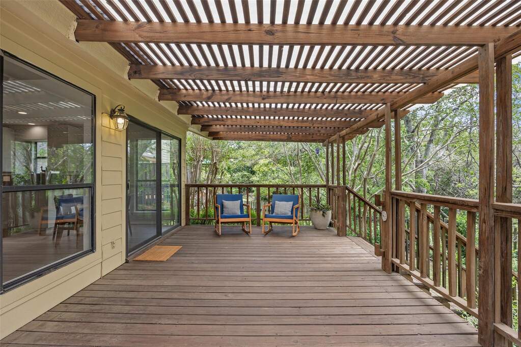 4 Bedroom Single Family Home/House's Image 25