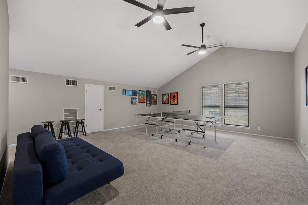 4 Bedroom Single Family Home/House's Image 29