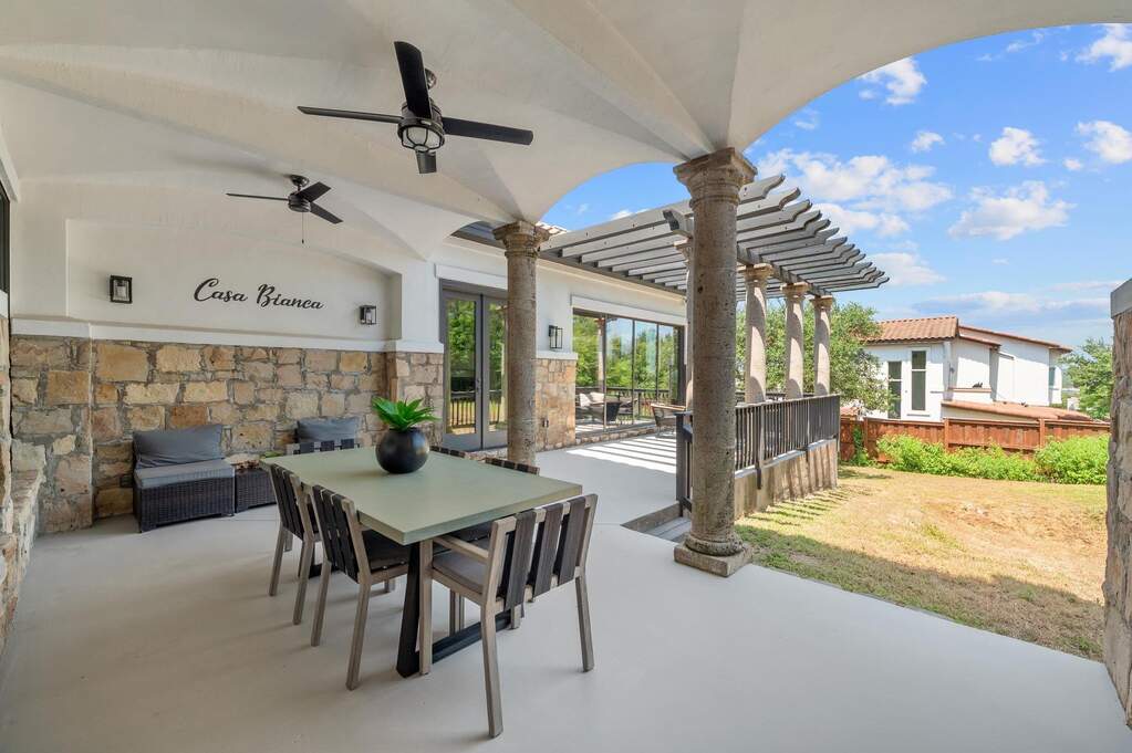 4 Bedroom Single Family Home/House's Image 36