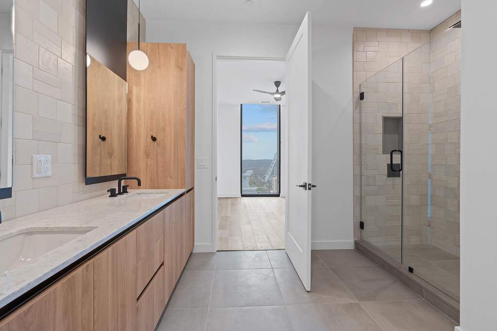 2 Bedroom Apartment/Flat's Image 11