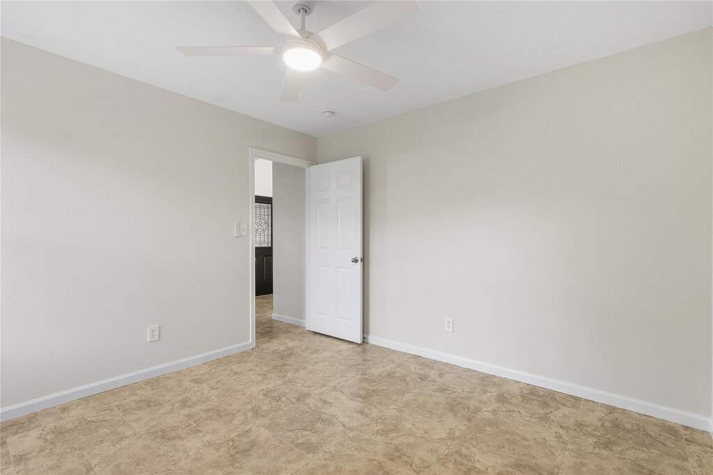 3 Bedroom Single Family Home/House's Image 19