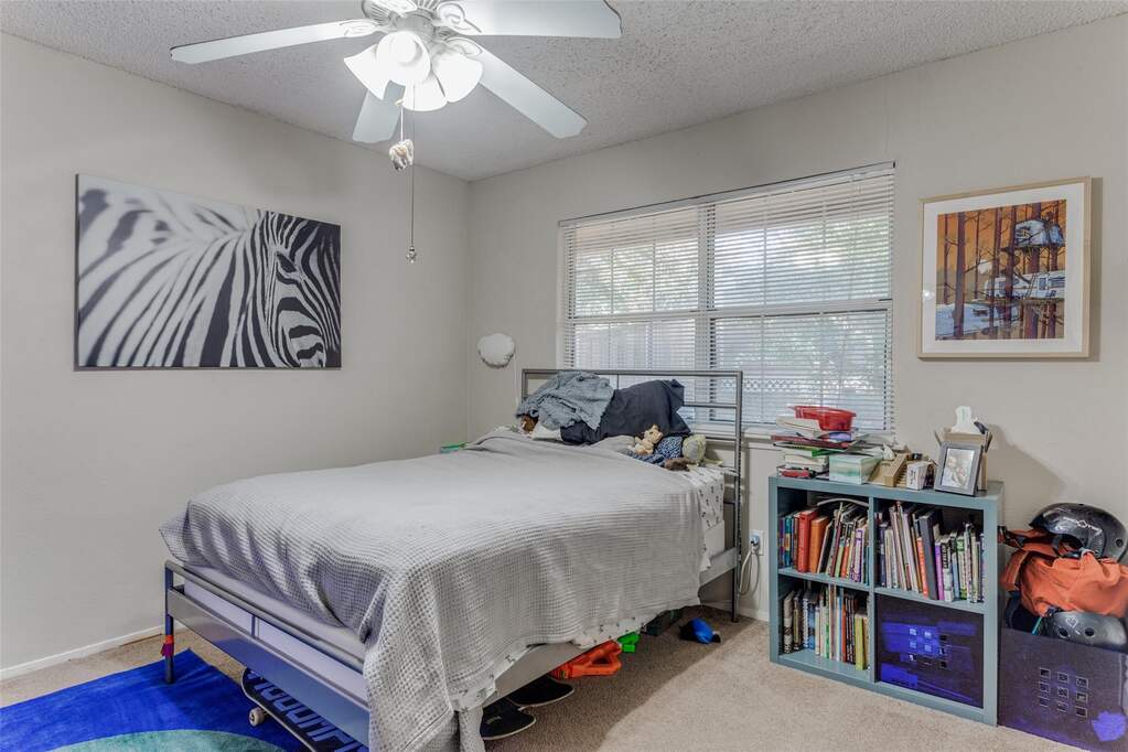 3 Bedroom Single Family Home/House's Image 13