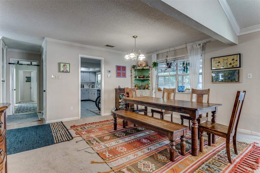 3 Bedroom Single Family Home/House's Image 6