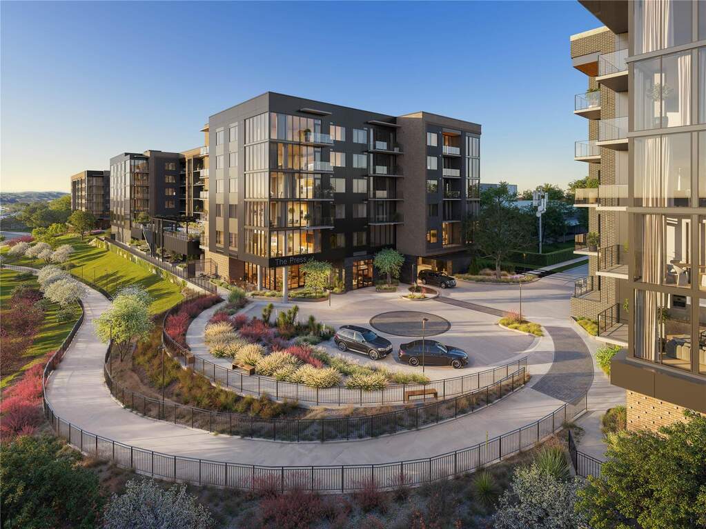 Exterior view highlighting The Belvedere’s connection to Austin’s outdoor lifestyle. Located at The Belvedere Trailhead with direct access to the Butler Hike and Bike Trail. Conveniently posi