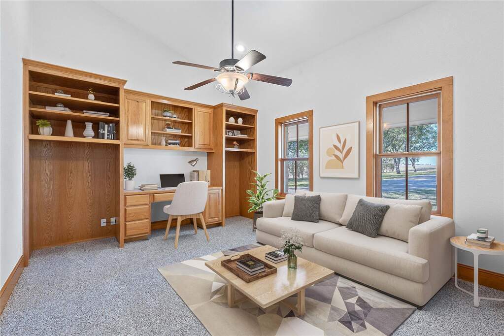 4 Bedroom Single Family Home/House's Image 5