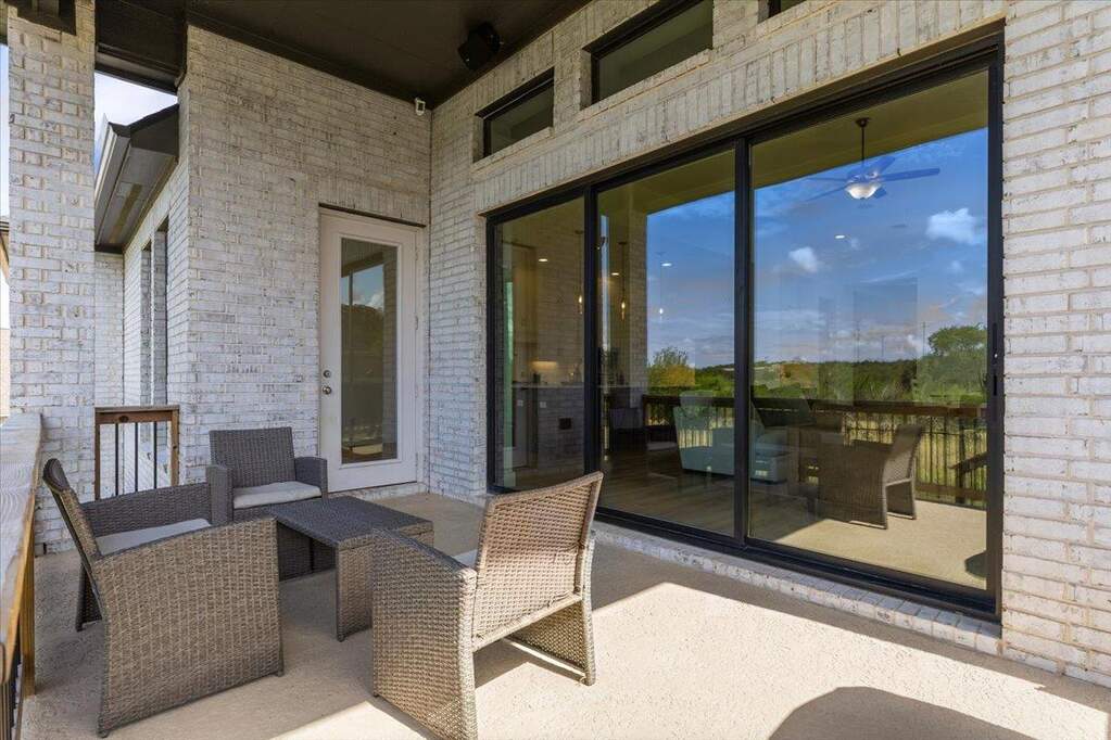 4 Bedroom Single Family Home/House's Image 22