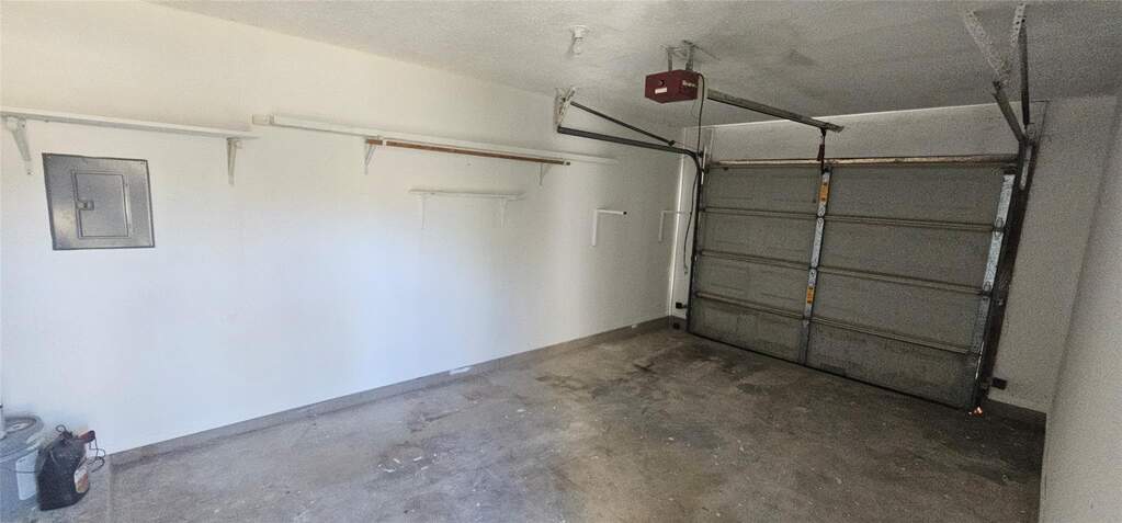 5 Bedroom Multi Unit's Image 9