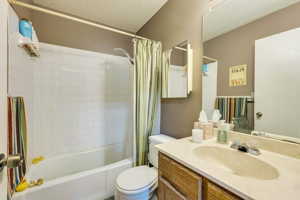 5 Bedroom Multi Unit's Image 5