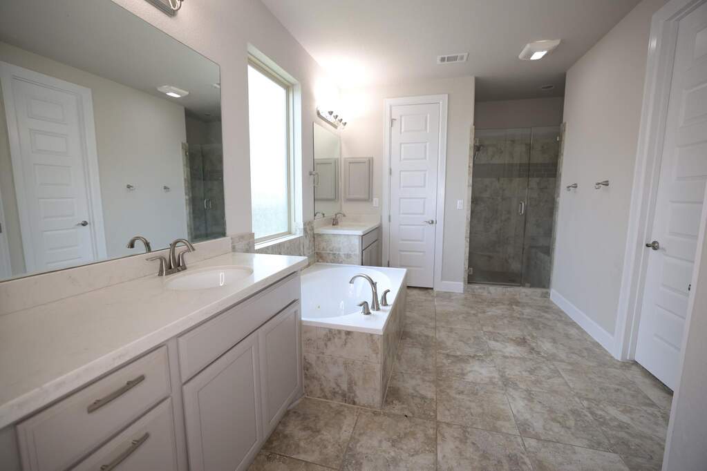 3 Bedroom Single Family Home/House's Image 10