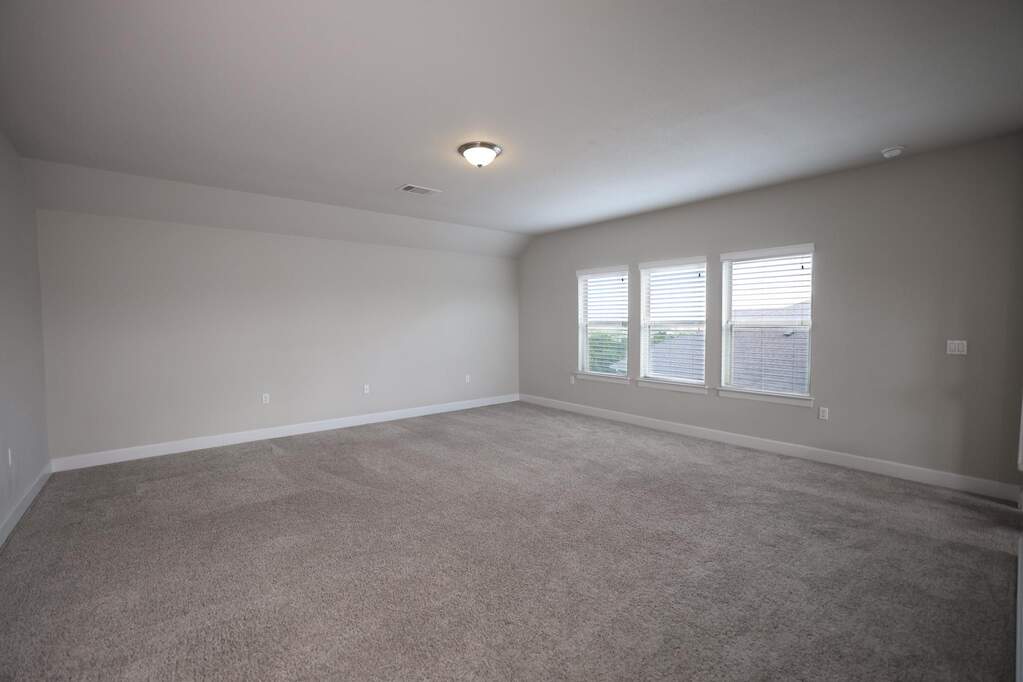 3 Bedroom Single Family Home/House's Image 14
