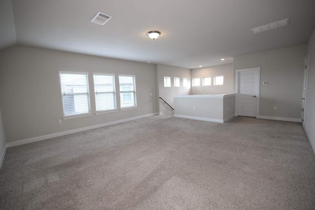3 Bedroom Single Family Home/House's Image 15
