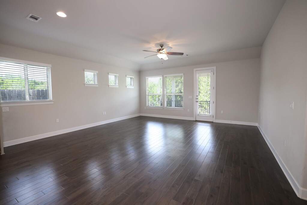 3 Bedroom Single Family Home/House's Image 6