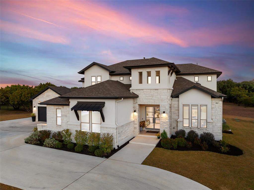5 Bedroom Single Family Home/House's Image 36