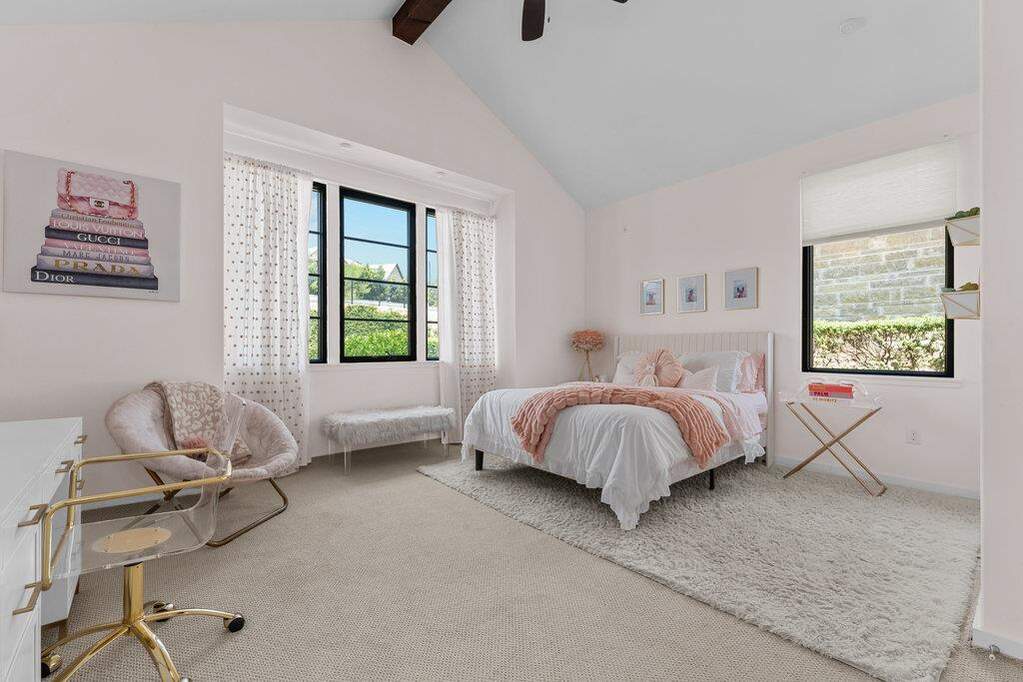 3 Bedroom Single Family Home/House's Image 20