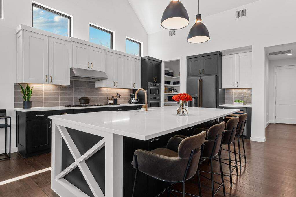 3 Bedroom Single Family Home/House's Image 6