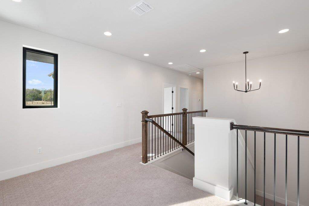 4 Bedroom Single Family Home/House's Image 19