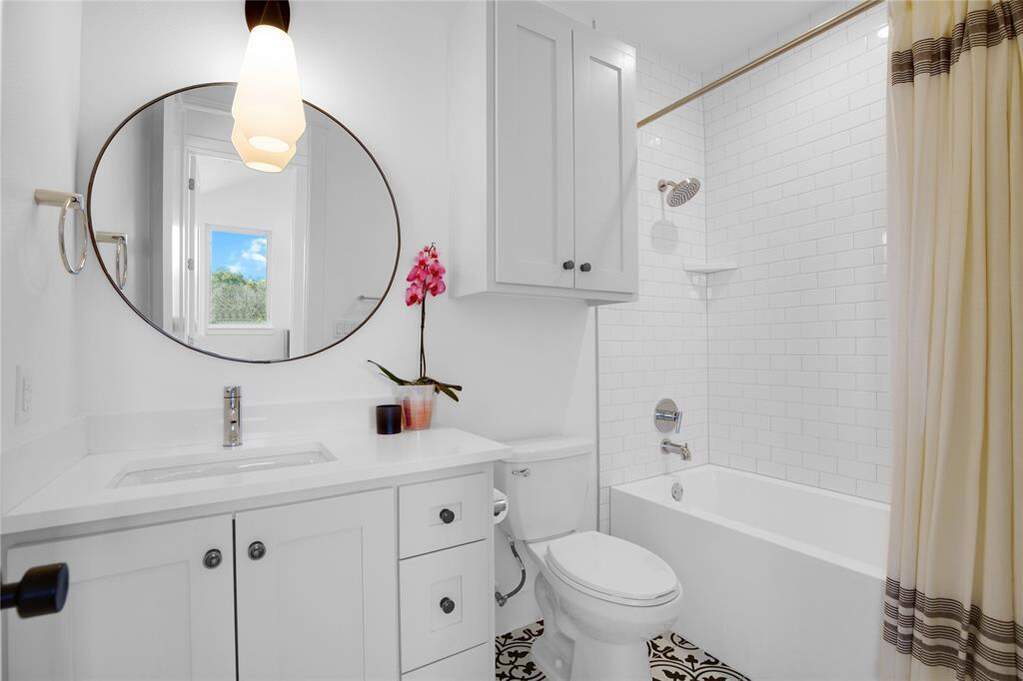 3 Bedroom Single Family Home/House's Image 10